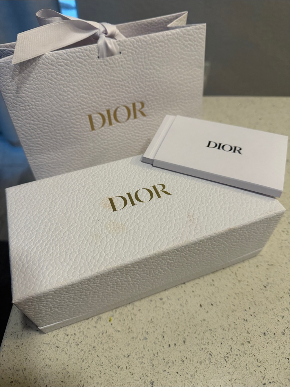Dior White and Gold Gift Packaging Set
